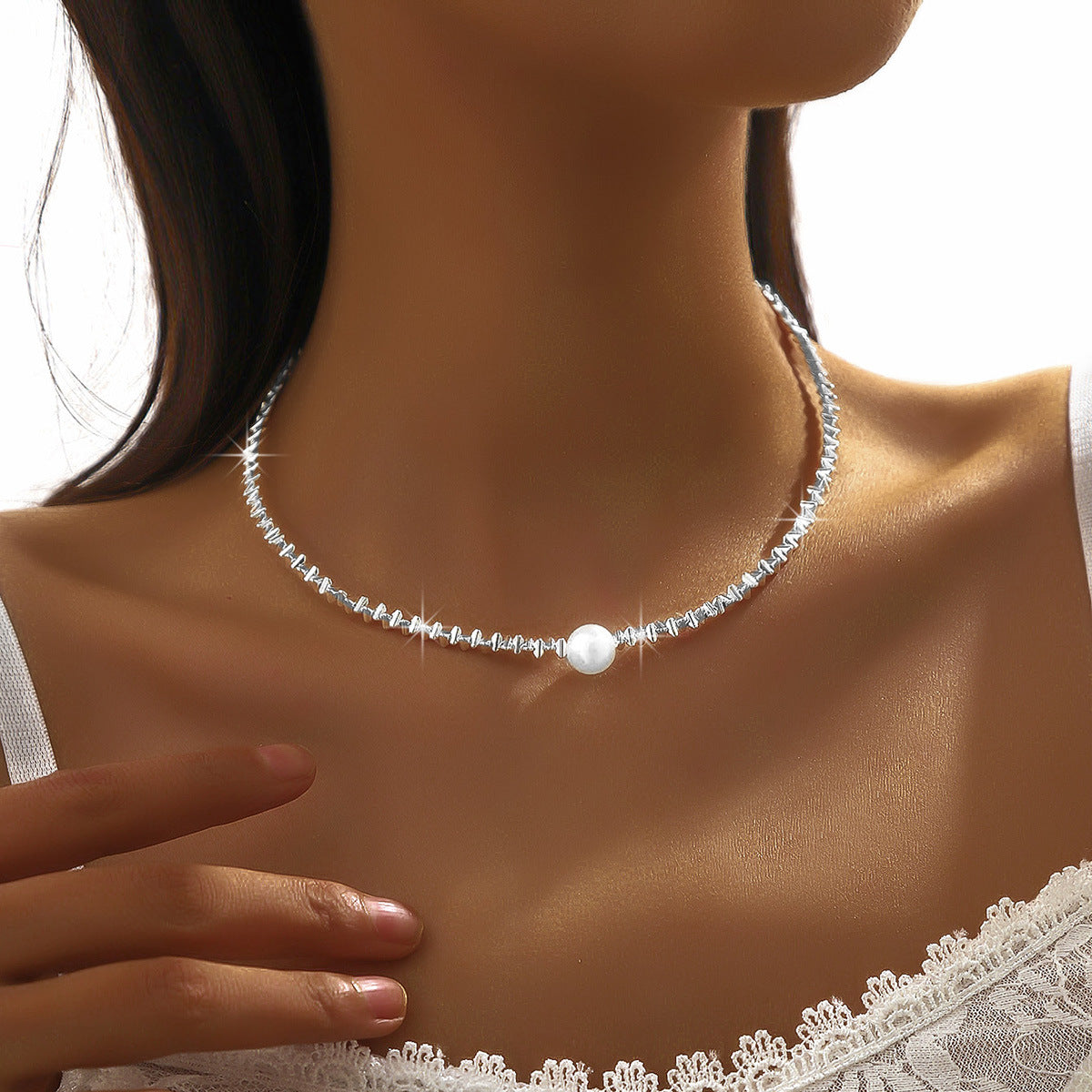 Minimalist Green Diamond U-Shape Necklace